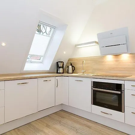 Loewenstein Loewenstein 14 아파트 *